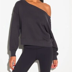 La Vida off Shoulder, Spiritual Gangster size small